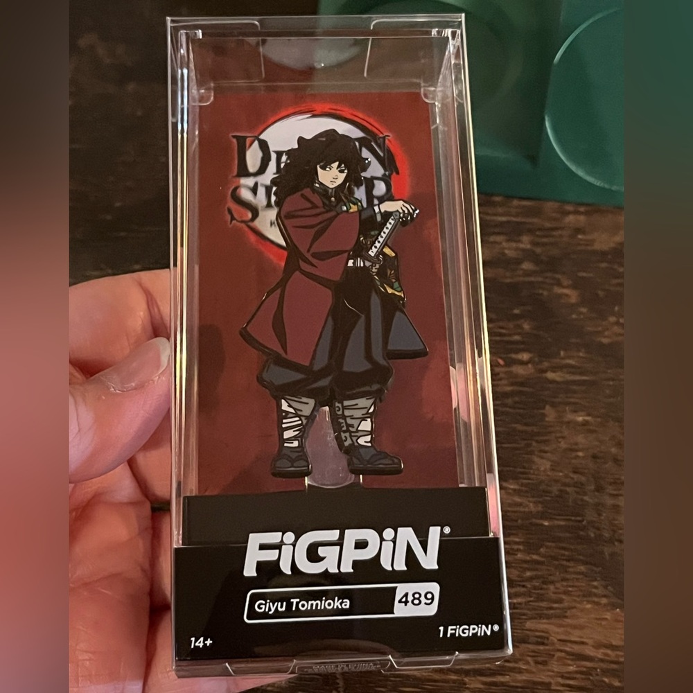 FiGPiN Giyu Tomioka enamel Pin demon slayer anime manga